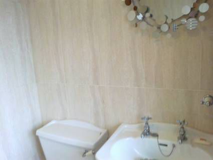 Stuart Bell Tiling Ltd — Photos 1