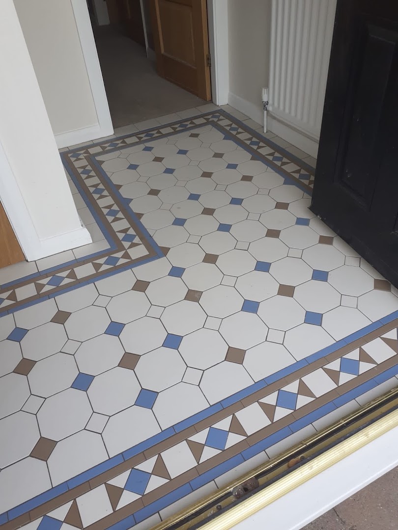 Stuart Bell Tiling Ltd — Photos 5